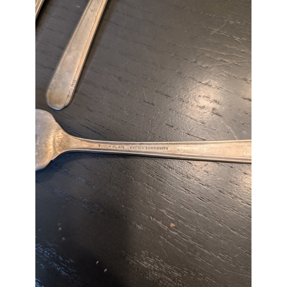 5 Vtg Oneida Tudor Plate Royal York Salad Forks 1937 Notched Tine Art Deco - Picture 4 of 4